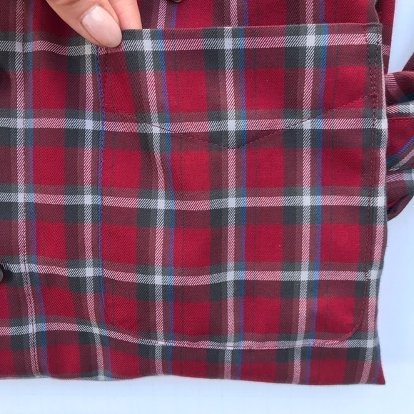 Van Heusen Red Plaid Button Down Pocket Shirt M - Picture 5 of 7